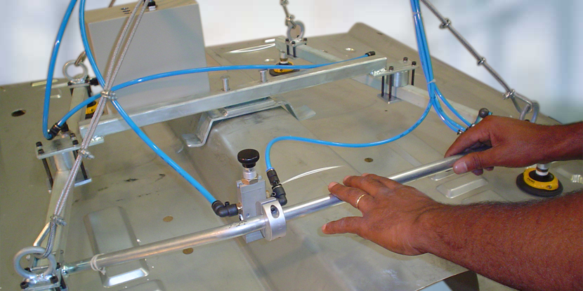 Dispositivo Pneumático para Chapas Automotivas