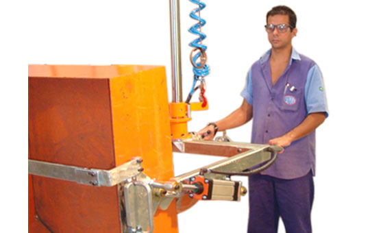 Dispositivo Pneumático para Caçamba